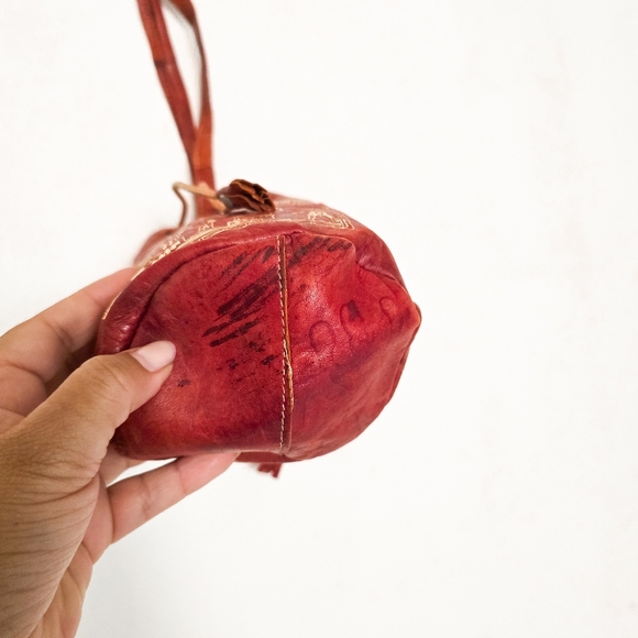 Vintage Mini Egyptian Bucket Bag - Picture 11 of 13